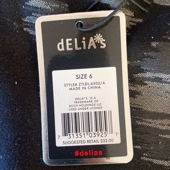 dELiA*s size 6, open toed sandals - Picture 3 of 4
